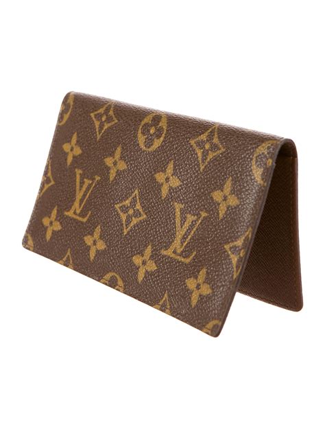 louis vuitton checkbook holder.